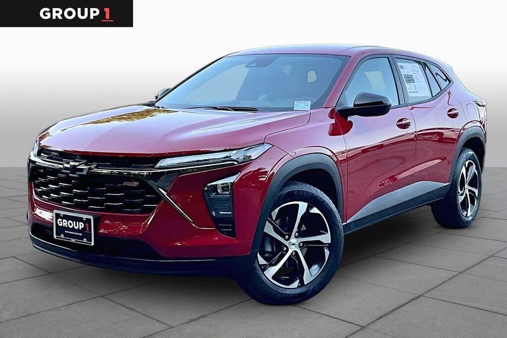 2026 CHEVROLET Trax