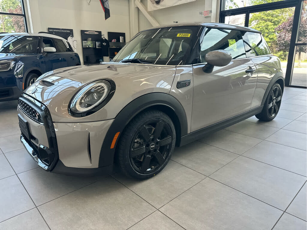 2024 MINI Hardtop