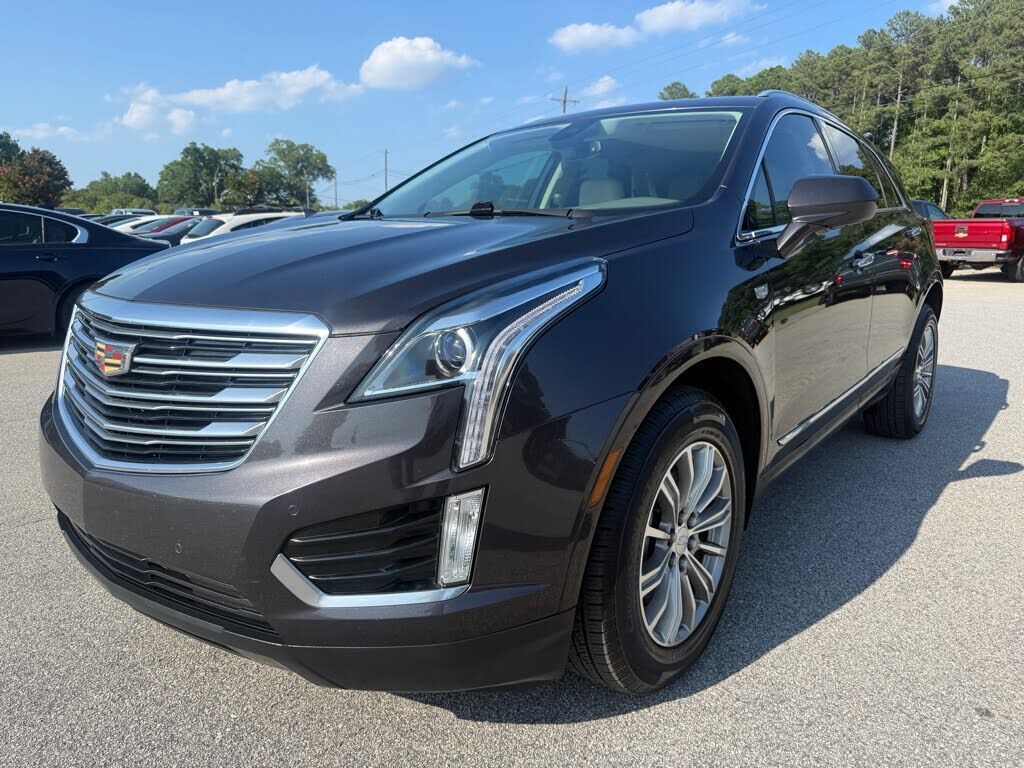 2017 CADILLAC XT5