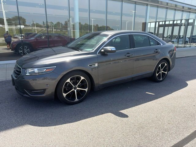 2015 FORD Taurus