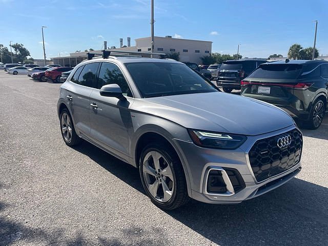 2022 AUDI Q5