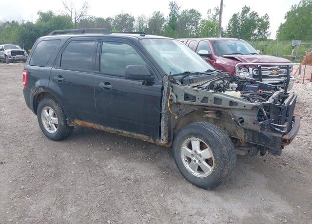 2011 FORD Escape