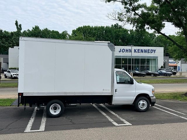 2027 FORD E-350