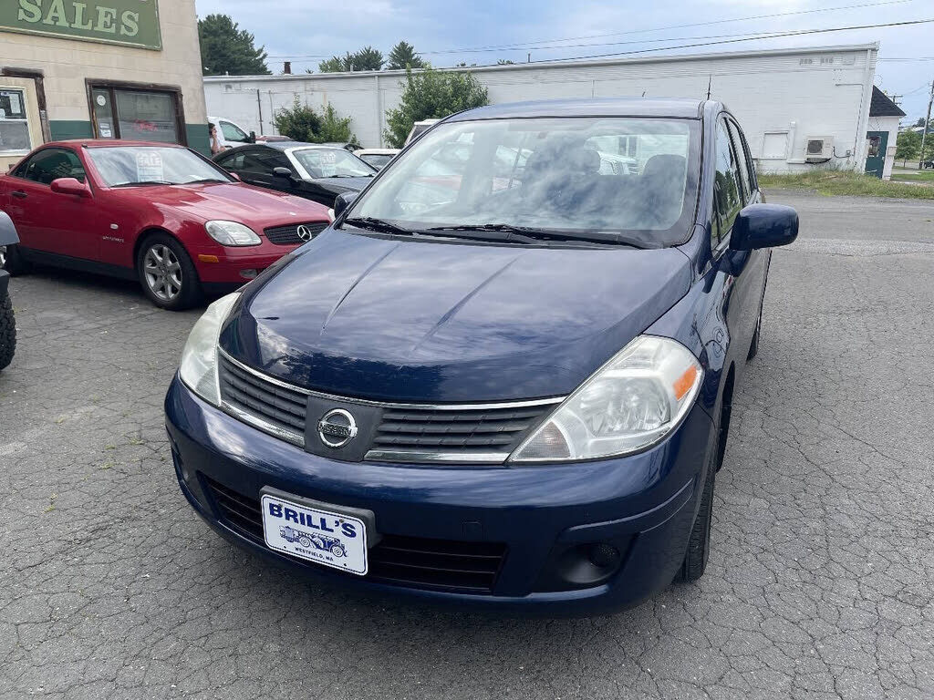 2008 NISSAN Versa