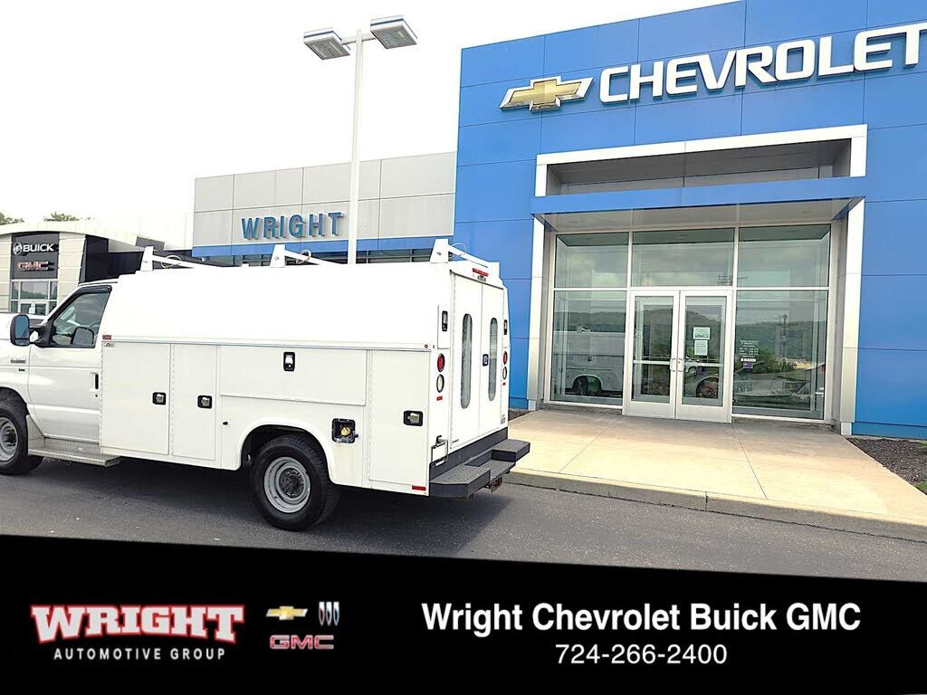 2016 FORD E-350