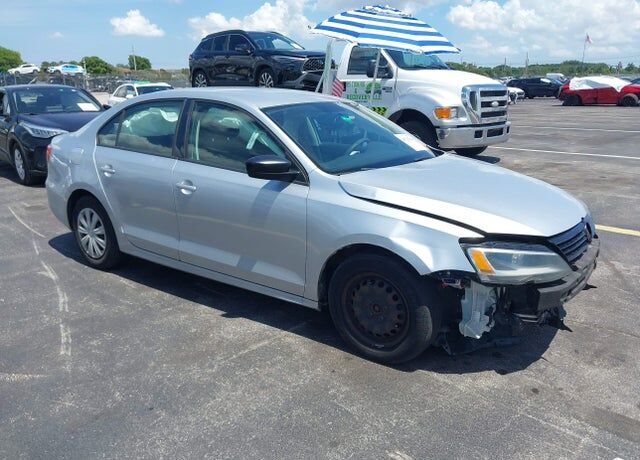 2014 VOLKSWAGEN Jetta