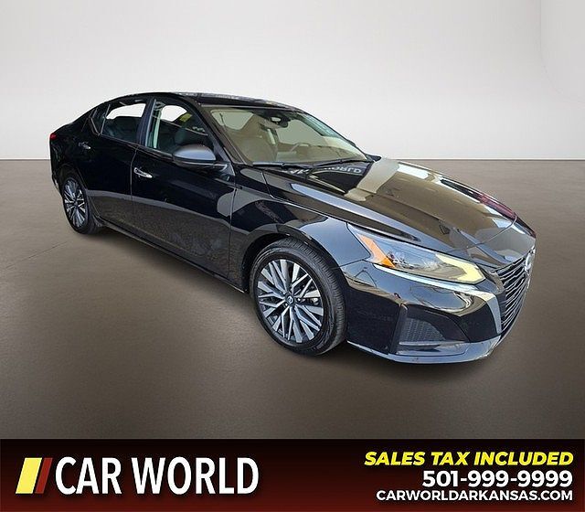 2024 NISSAN Altima