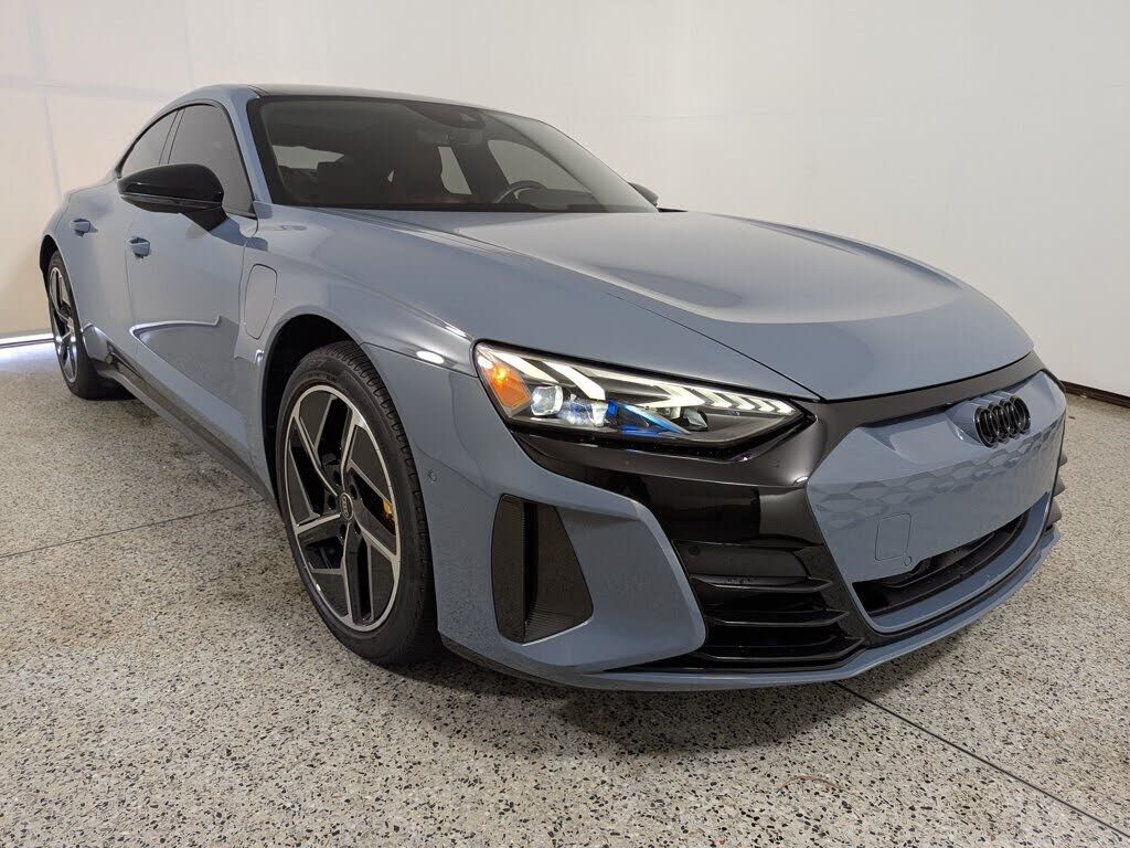 2023 AUDI RS e-tron GT