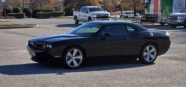 2008 DODGE Challenger