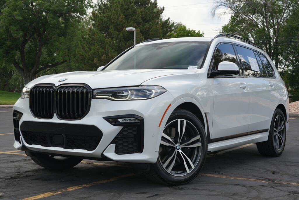 2022 BMW X7