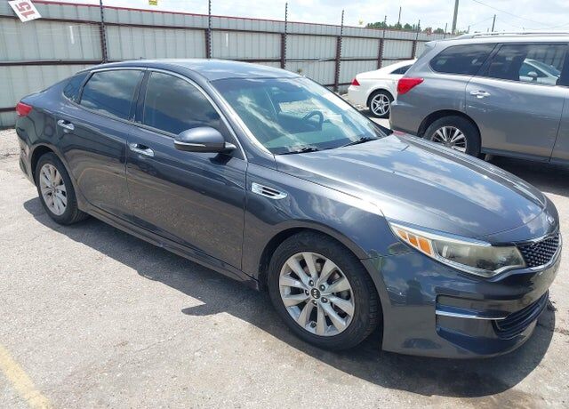 2018 KIA Optima