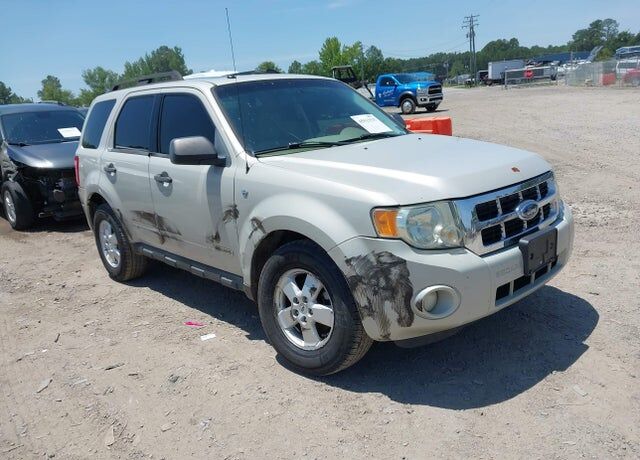2008 FORD Escape