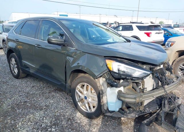 2022 FORD Edge