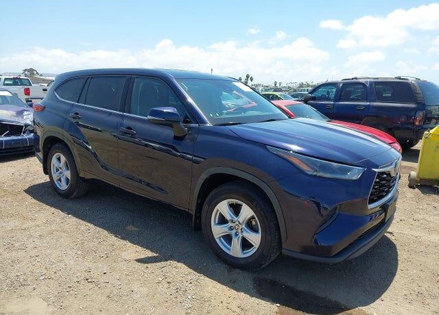 2021 TOYOTA Highlander