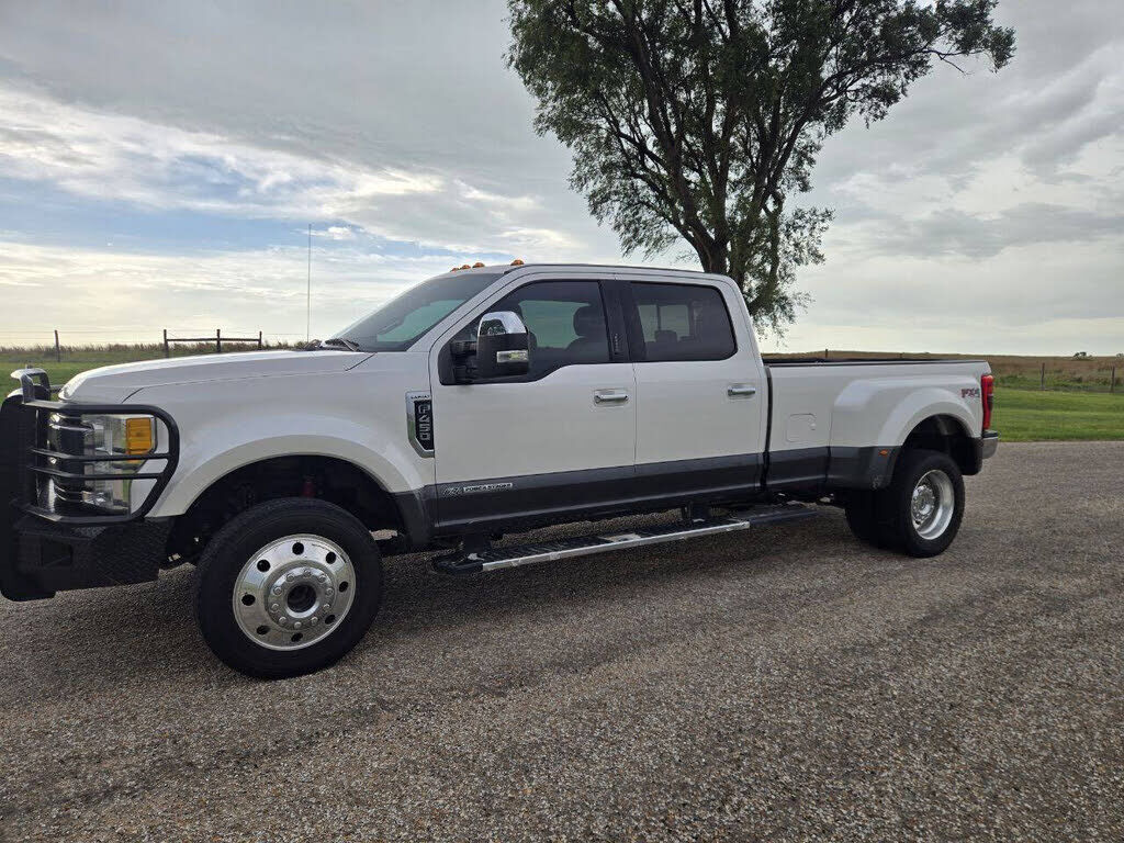 2017 FORD F-450