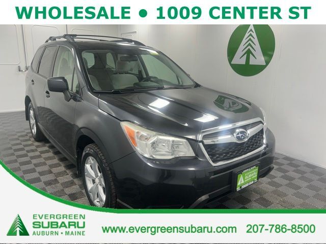 2015 SUBARU Forester