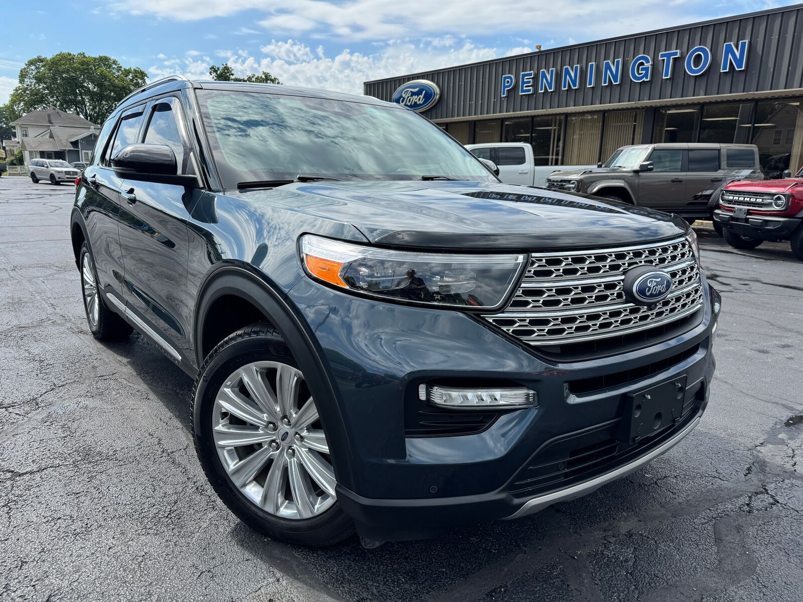 2024 FORD Explorer