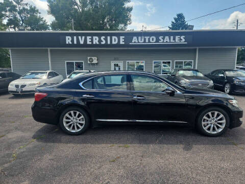 2011 LEXUS LS