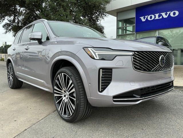 2026 VOLVO XC90
