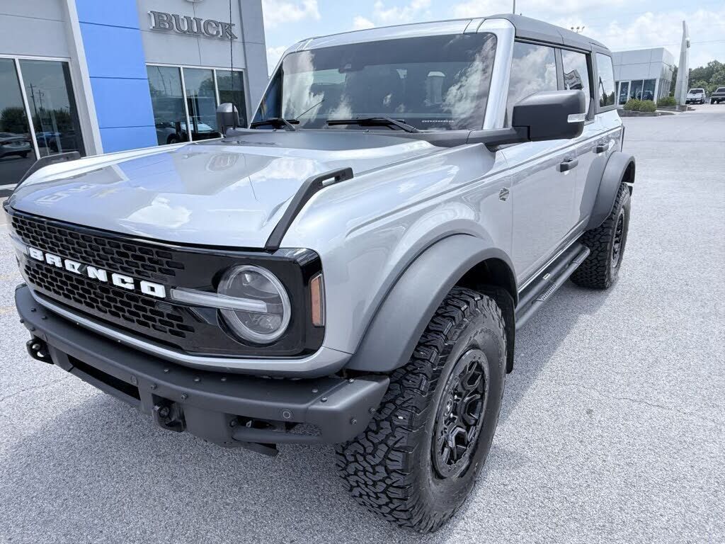 2022 FORD Bronco