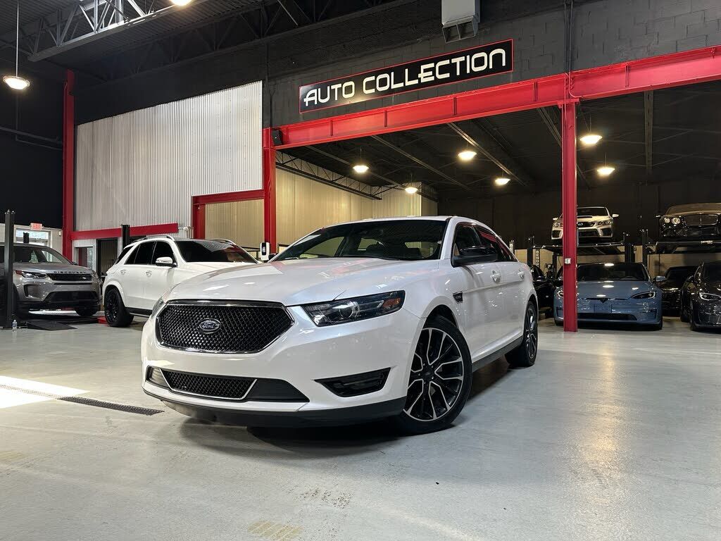 2017 FORD Taurus