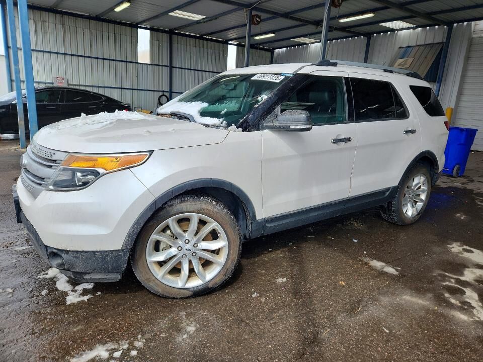 2015 FORD Explorer