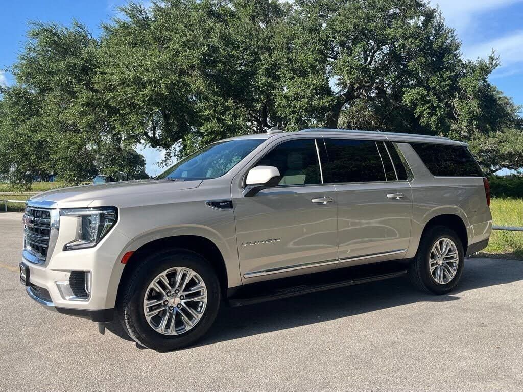 2023 GMC Yukon XL