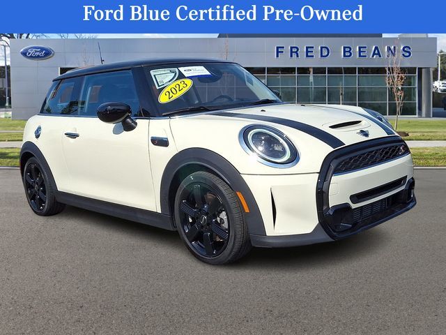 2023 MINI Hardtop