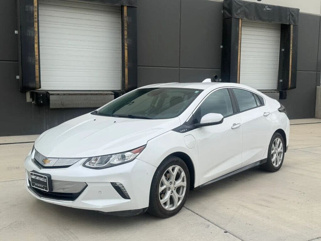 2017 CHEVROLET Volt