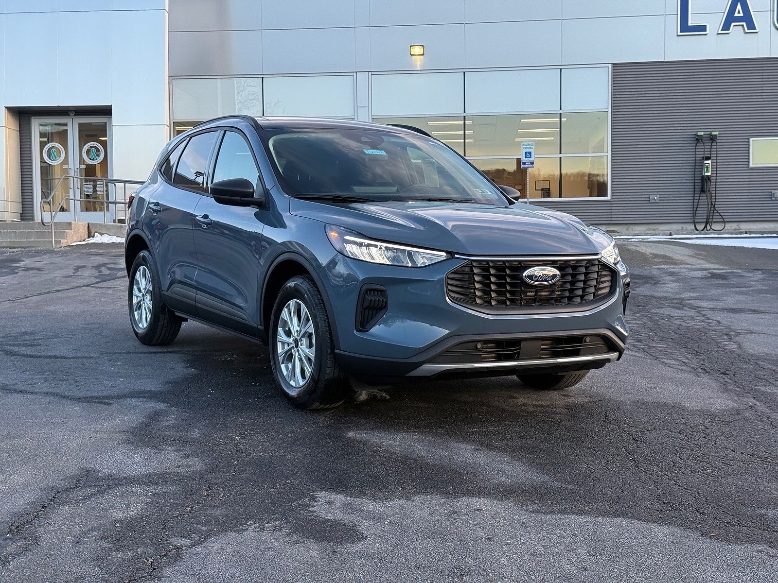 2026 FORD Escape