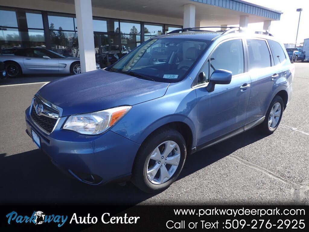 2016 SUBARU Forester