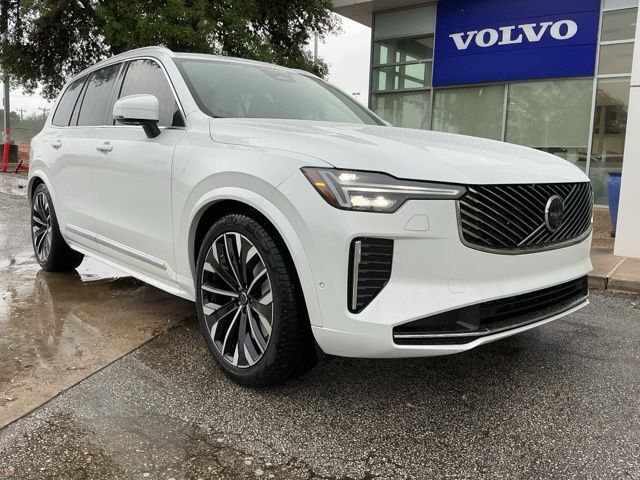 2026 VOLVO XC90