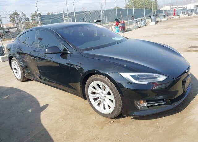 2018 TESLA Model S