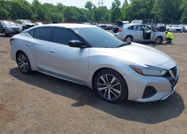 2019 NISSAN Maxima