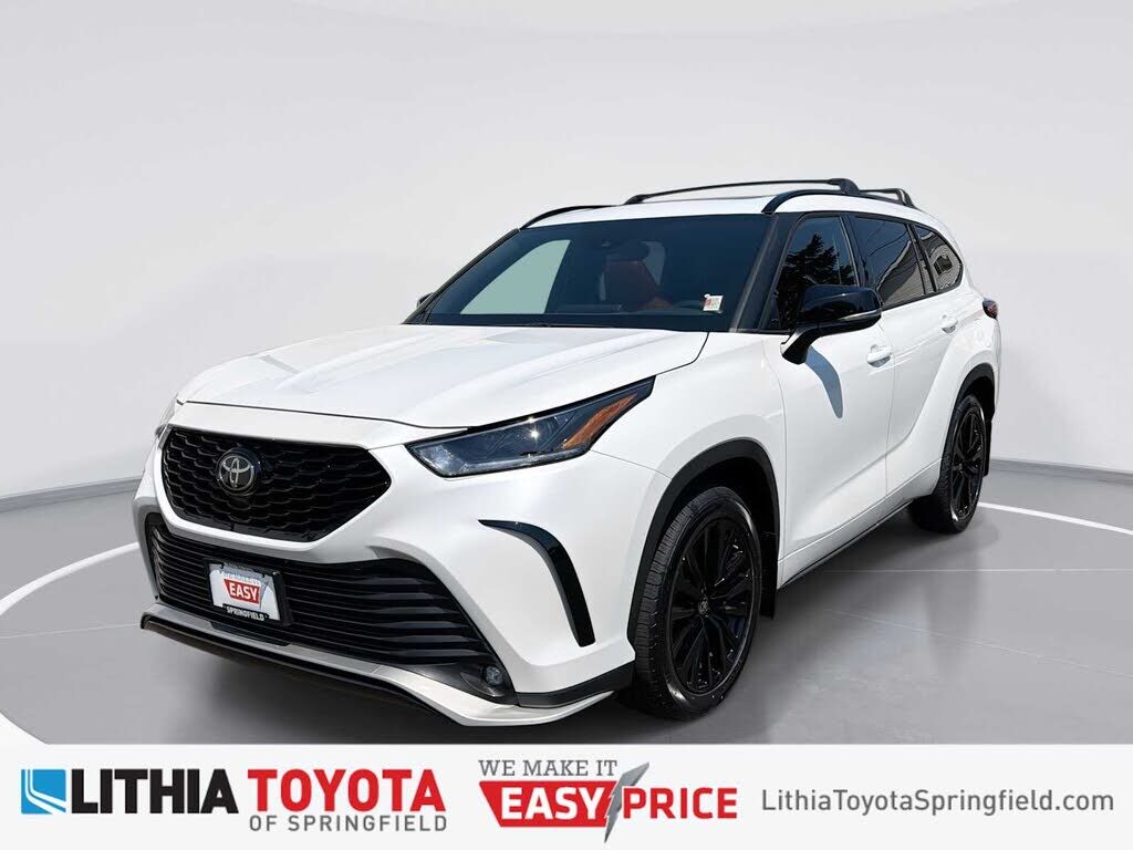 2023 TOYOTA Highlander