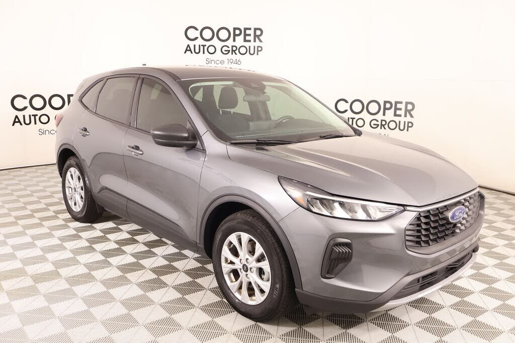 2025 FORD Escape