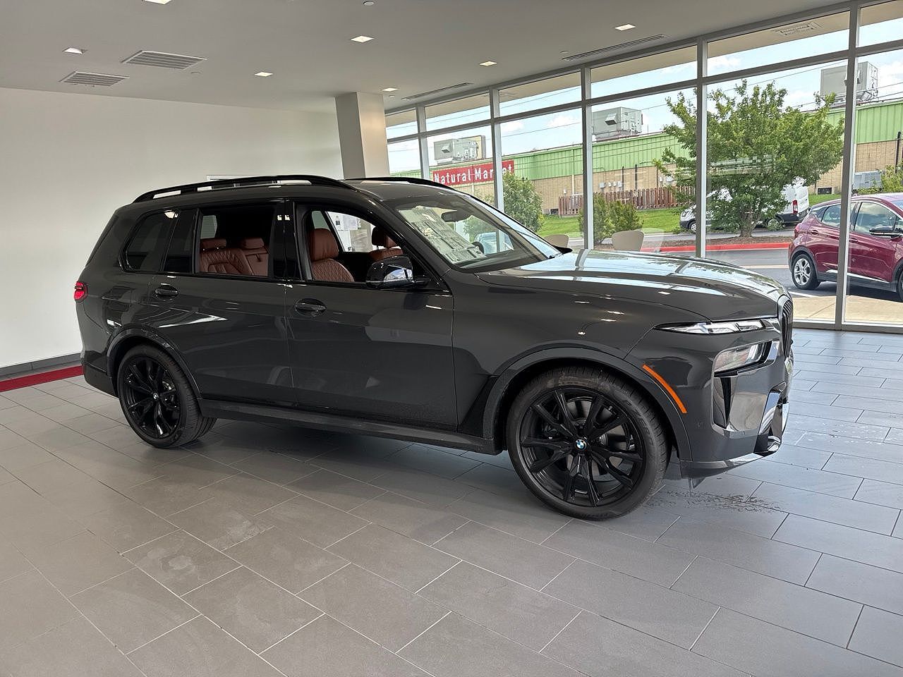 2027 BMW X7