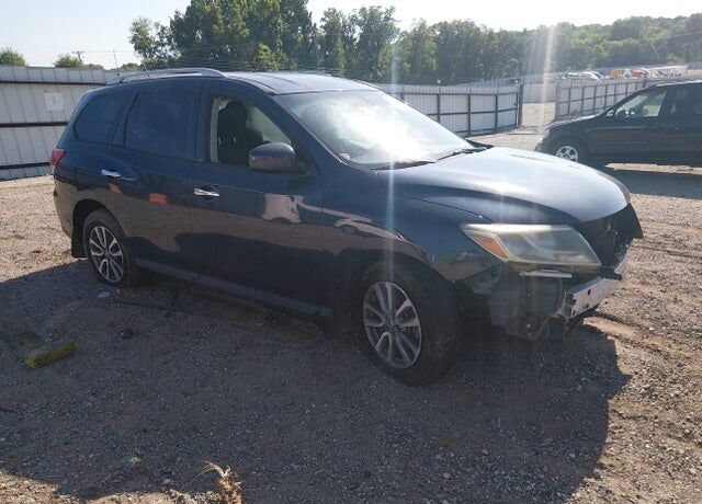 2014 NISSAN Pathfinder
