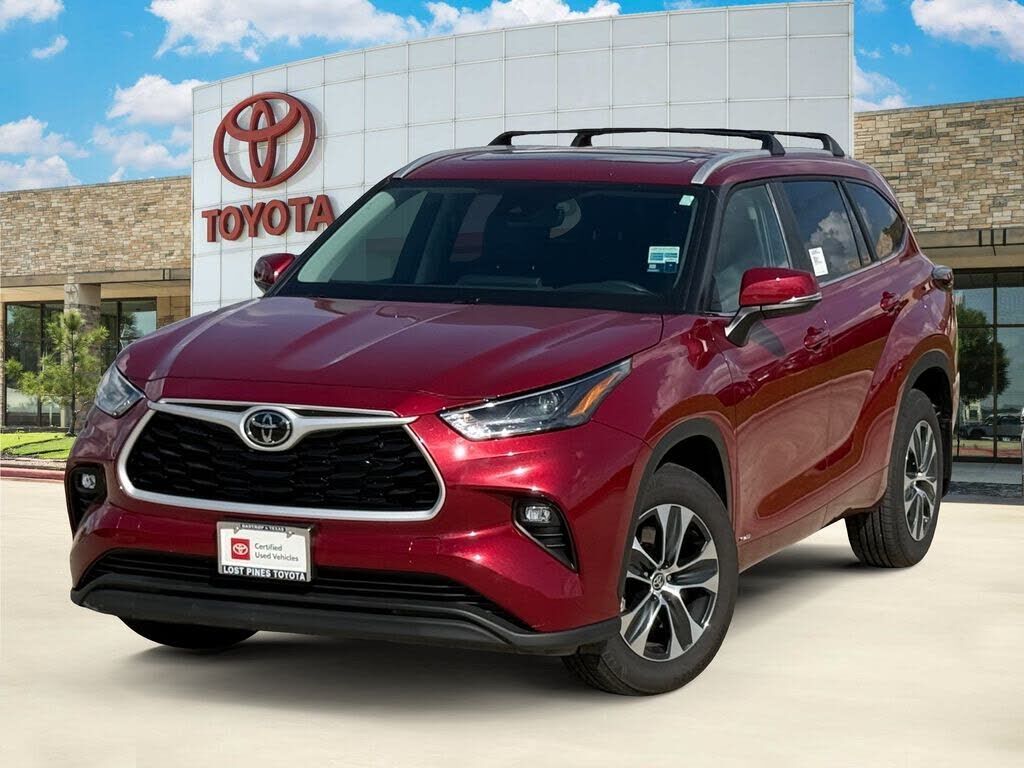 2026 TOYOTA Highlander