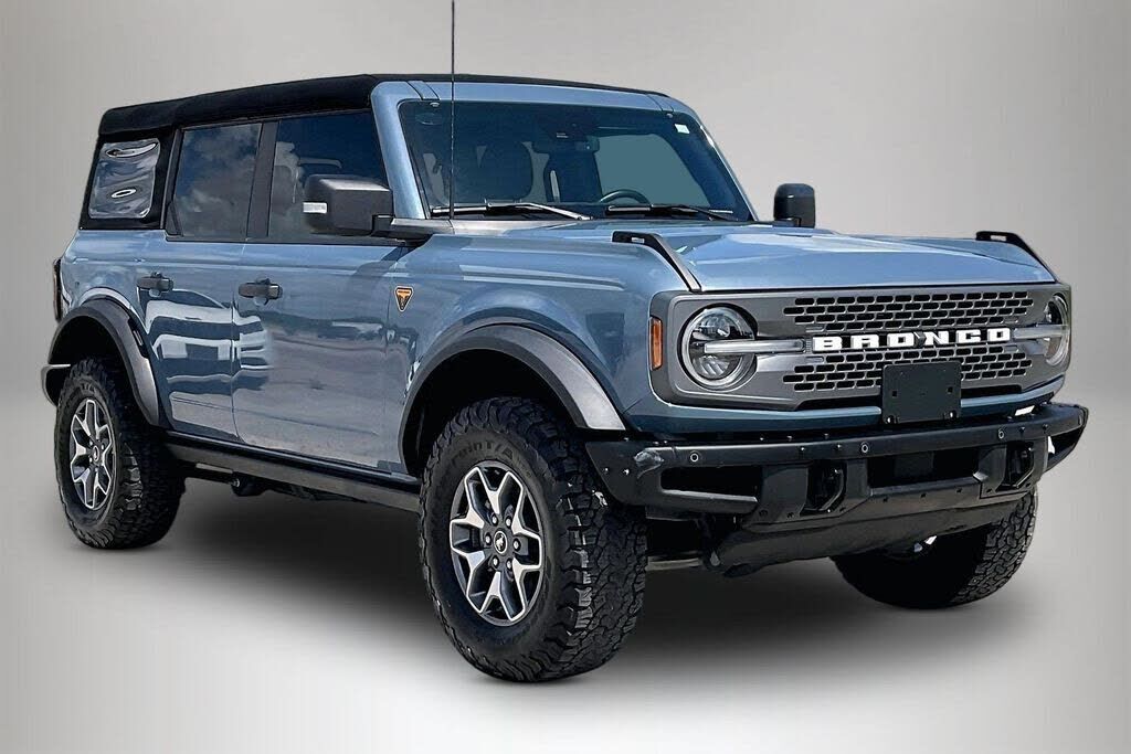 2024 FORD Bronco