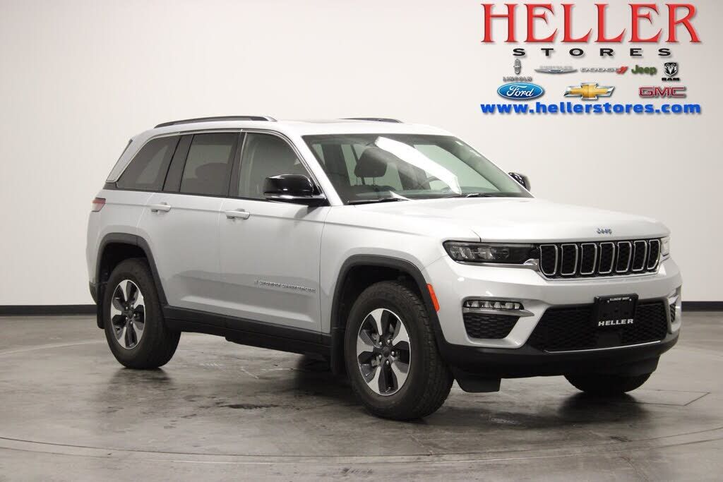 2022 JEEP Grand Cherokee