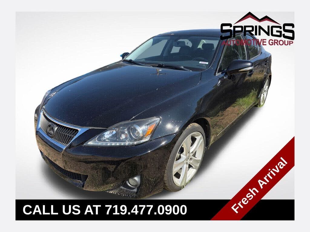 2013 LEXUS IS
