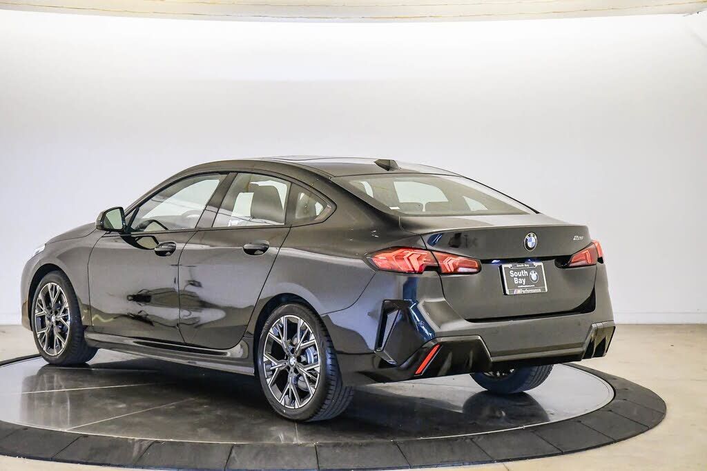 2026 BMW 228