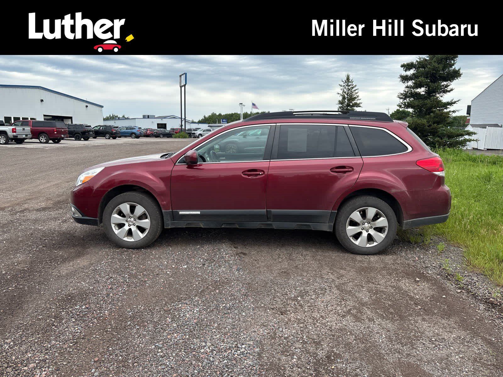 2012 SUBARU Outback