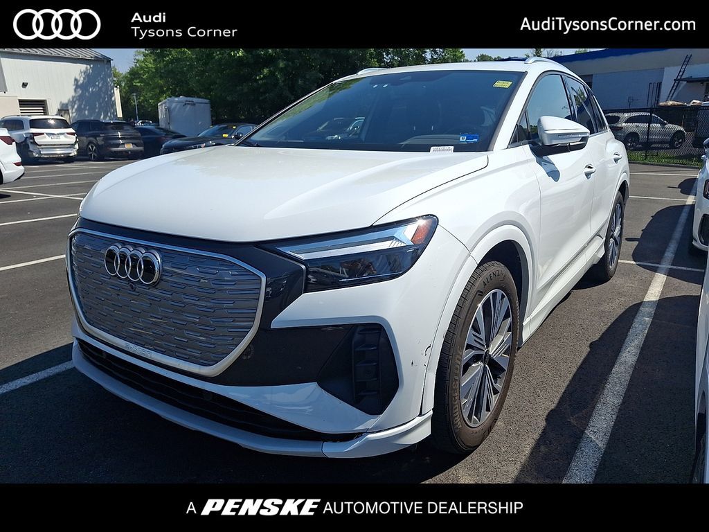 2024 AUDI Q4
