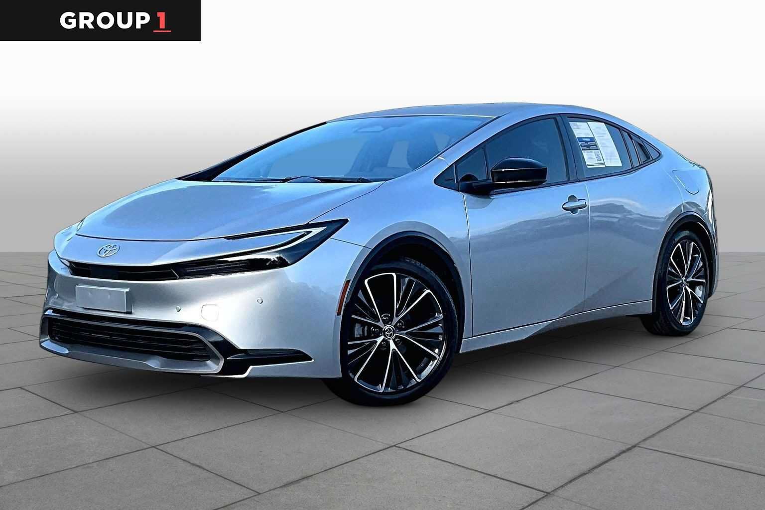 2024 TOYOTA PRIUS