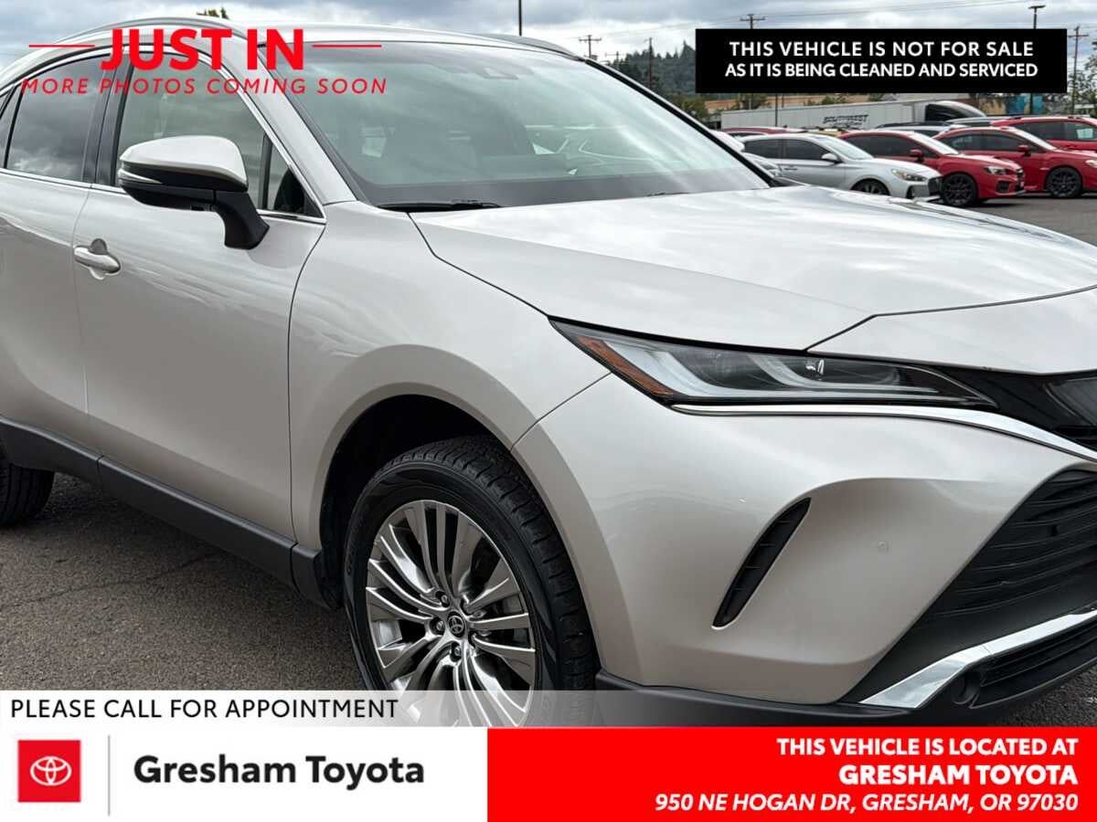 2022 TOYOTA Venza