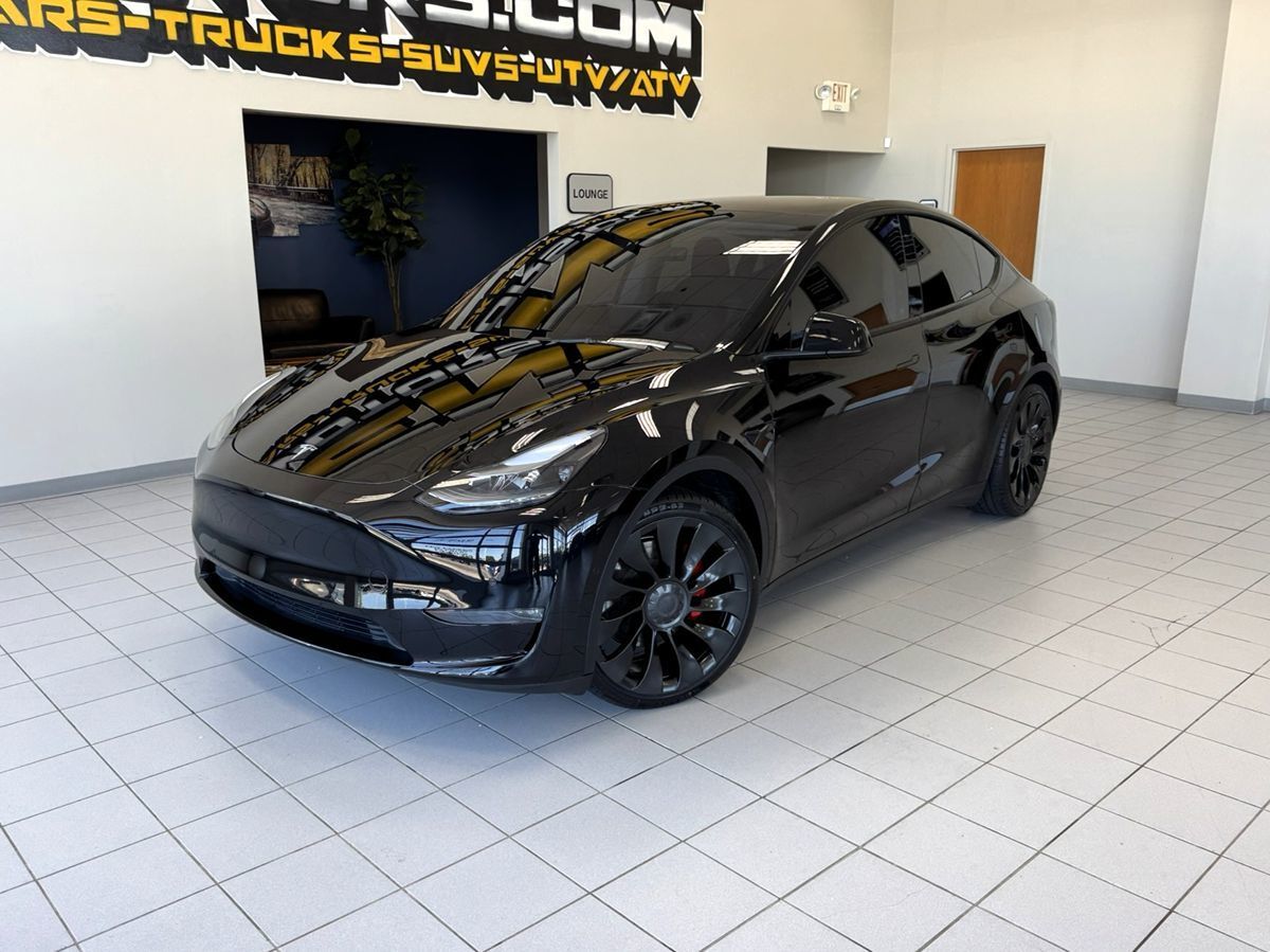2022 TESLA Model Y