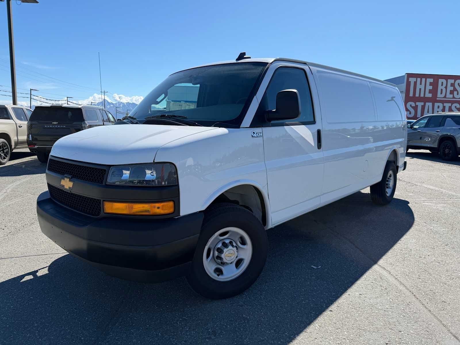 2025 CHEVROLET Express