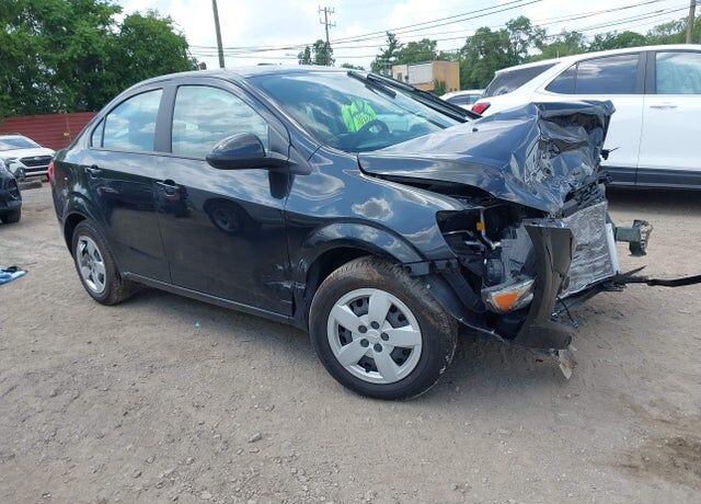 2015 CHEVROLET Sonic